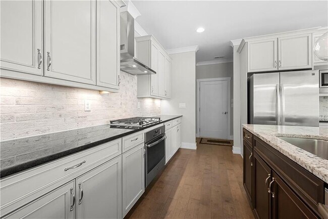 Photo - 154 Bellehaven Dr