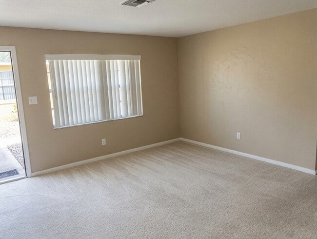 13432 Pine Needle Ln