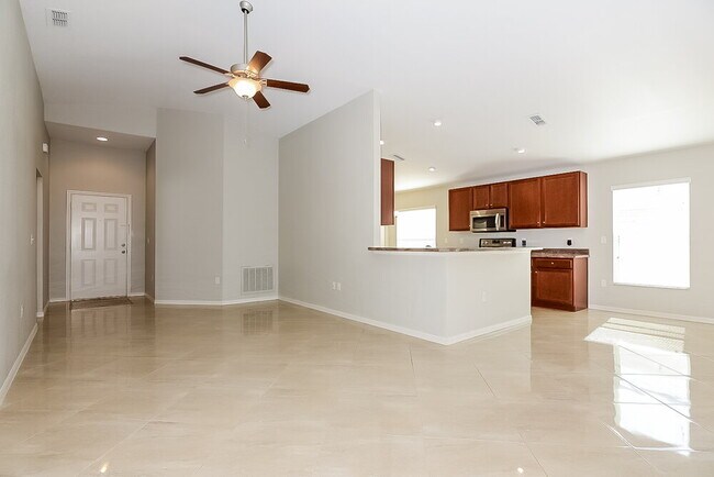 Photo - 6400 Twin Bridges Dr