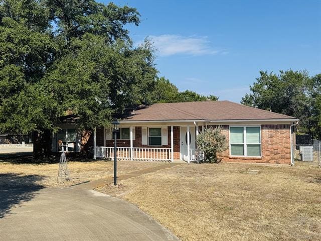 Building Photo - 912 Woodview Dr Rental