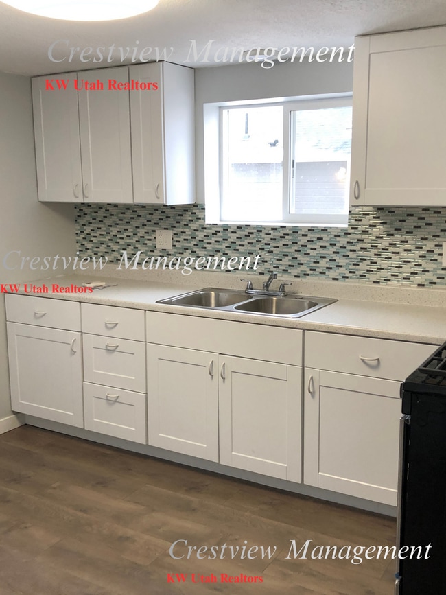 Photo - Monroe Blvd Duplex Unit BACK
