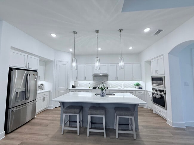 Photo - 1712 Homestead Way