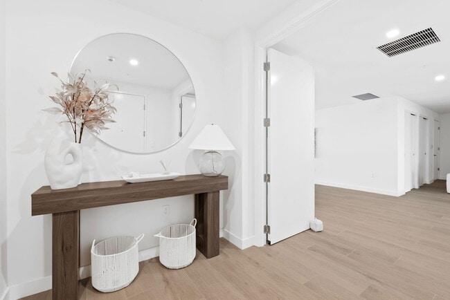 Photo - 900 N Ocean Blvd Unidad 1404