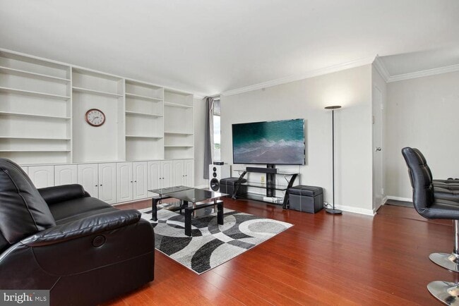 Photo - 950 25th St NW Unidad 1012-N