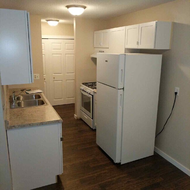 Photo - 8312 Zane Ave N Apartment Unit 8312-208
