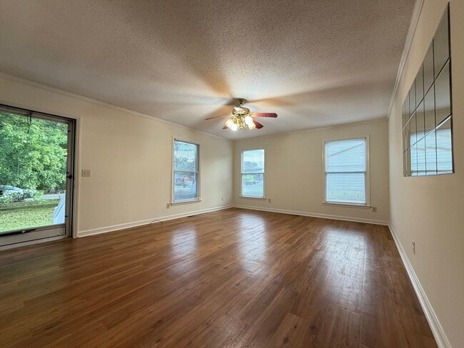 Photo - 525 S Williamson Ave