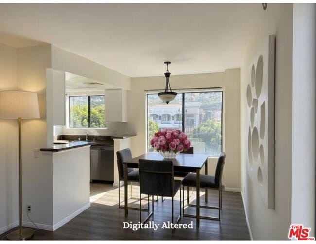 Photo - 10960 Bluffside Dr Unit 206