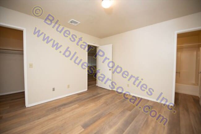 Photo - 20705 Thunderbird Rd Unidad 03