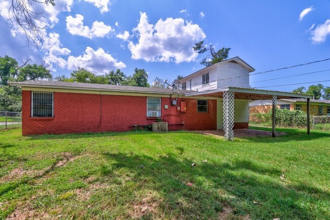 Photo - Newly Renovated 4 bedroom 1 bath