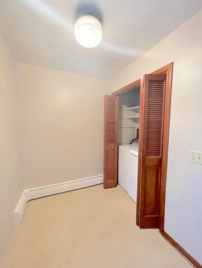 Photo - 850 Wright Ave