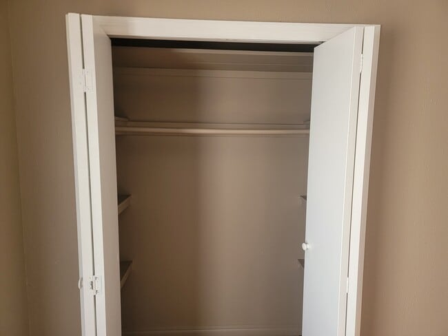 Photo - 3701 N Drexel Blvd