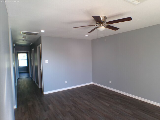 Photo - 10133 Teneha Dr