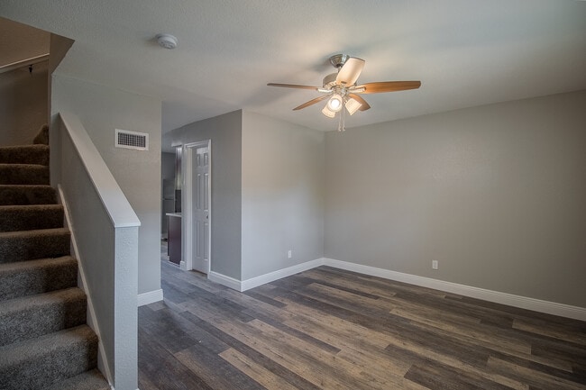 Photo - 339 Park Row Ave 1-4