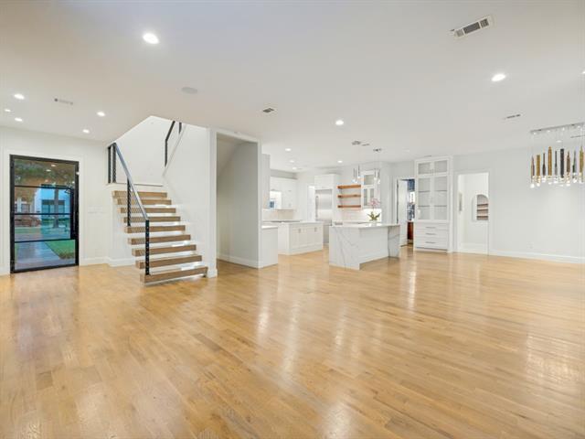 Photo - 5615 Brookstown Dr