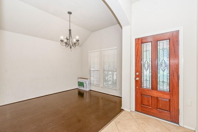 Photo - 2943 Fair Chase Dr