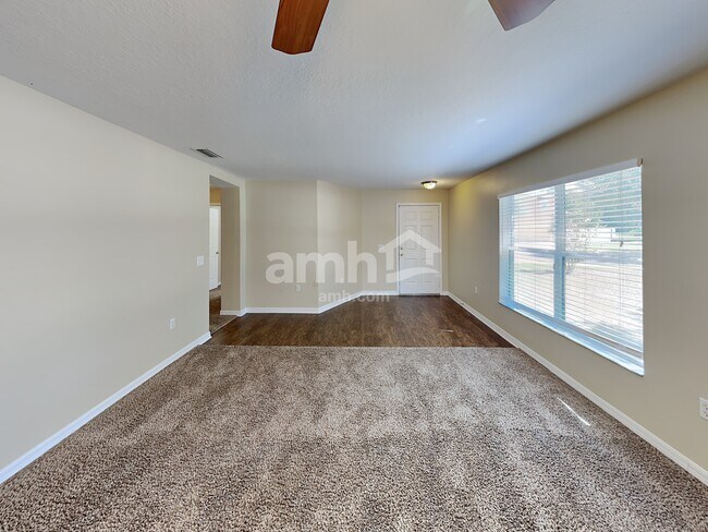 Photo - 10714 Boyette Creek Blvd