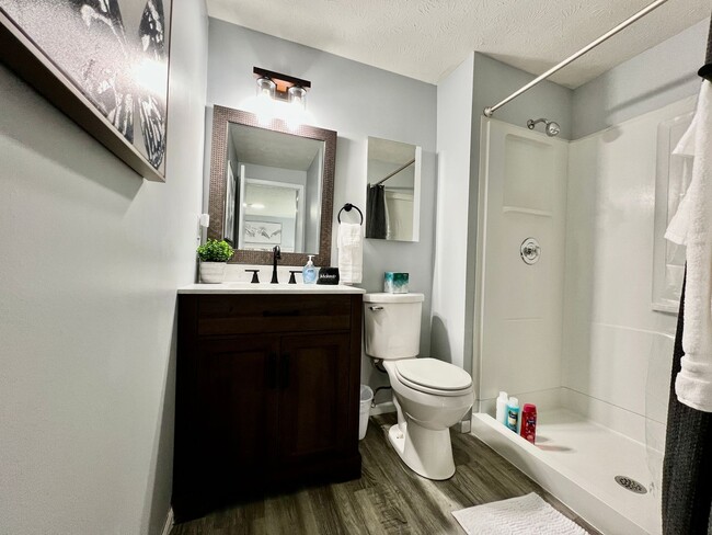 Photo - 6631 Pin Oak Ct