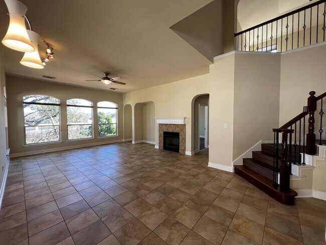 Photo - 15224 Interlachen Dr
