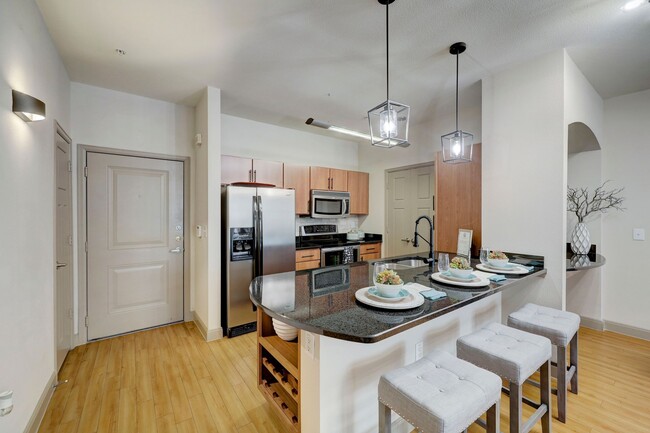 Building Photo - Save Up to $700 – Move-In Special! Unit VLA1 Rental