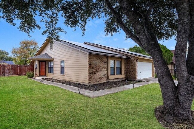 Photo - 7519 Branding Trail