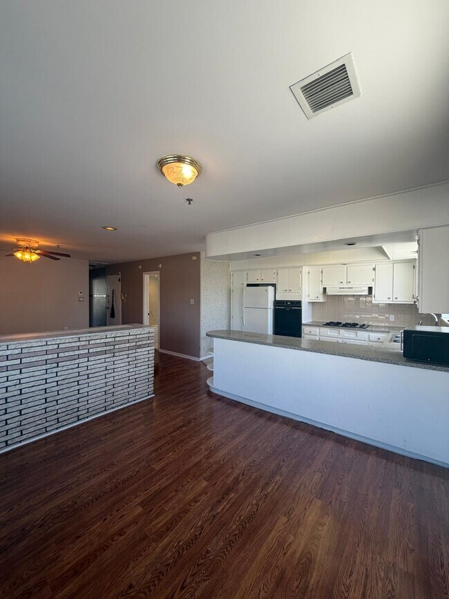 Photo - 73 Congress St Unit 2