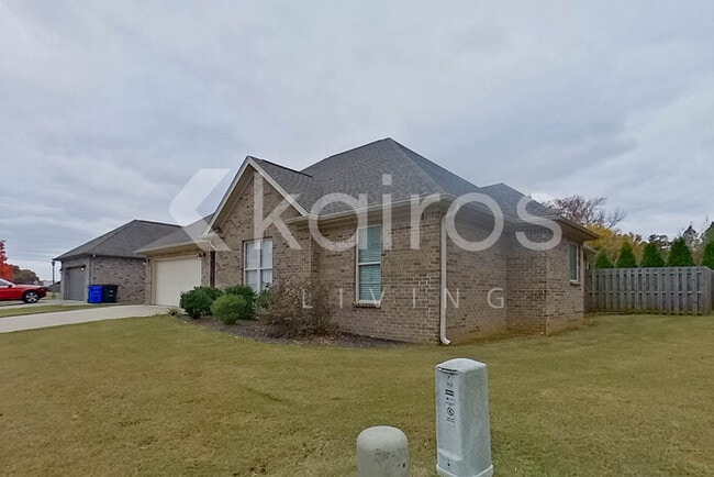 Photo - 93 Old Orchard Rd