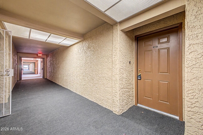 Photo - 540 N May Unit 3106