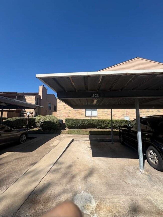 Photo - 10555 Turtlewood Ct Unit 701