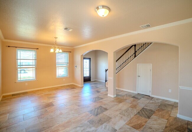 Photo - "Spacious 4-Bedroom Home with 3.5 Bath, Gr...