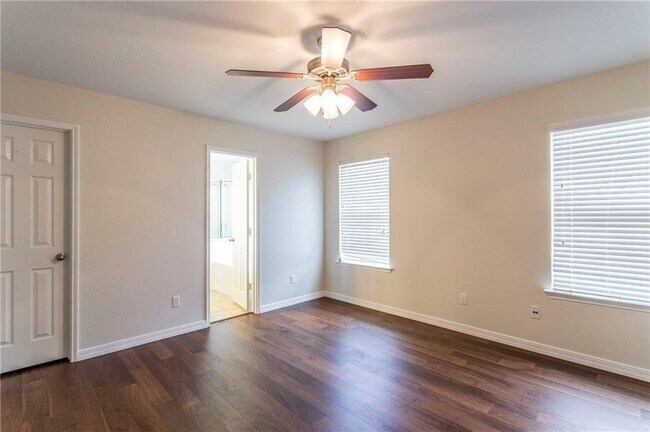 Photo - 3712 Nightjar View Terrace