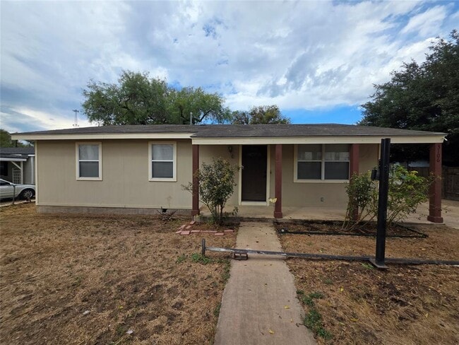 Building Photo - 3106 Fallwell Ln