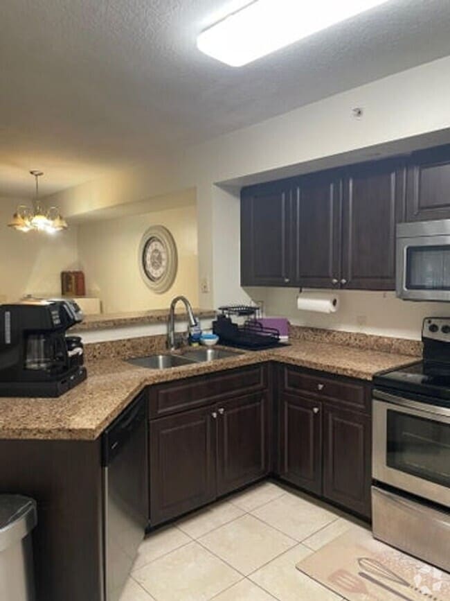 Building Photo - 4151 San Marino Blvd Rental
