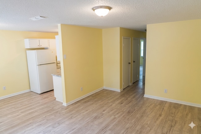 Photo - 7190 Conant Ave Unidad 1