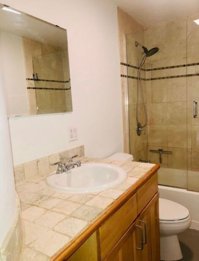 Photo - 1835 S Loomis St Unit LOFT