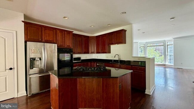 Photo - 4208 Upper Park Dr