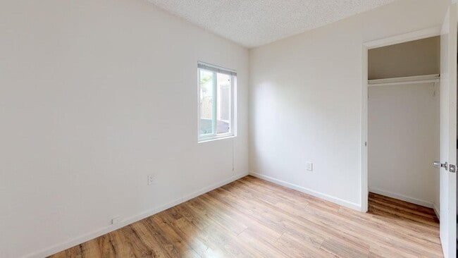 Photo - 1605 Diamond St