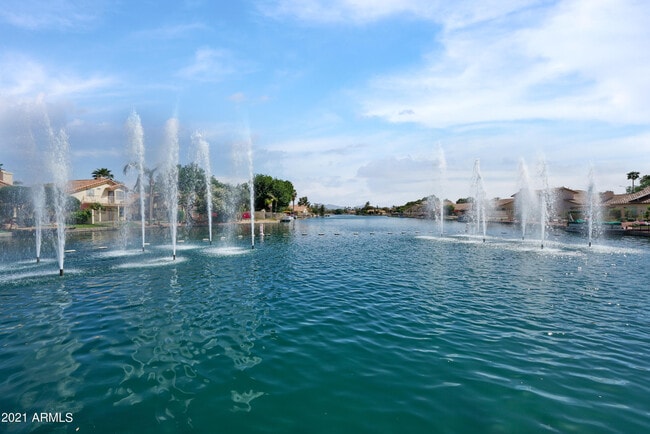 Photo - 11010 W Poinsettia Dr