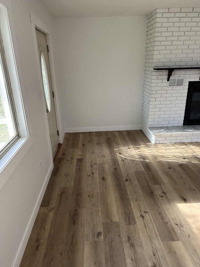 Photo - 1219 14th St S