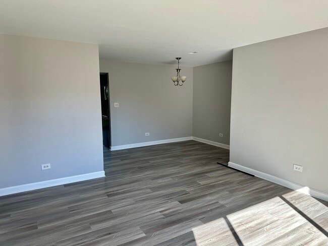 Photo - 9320 Hamilton Ct