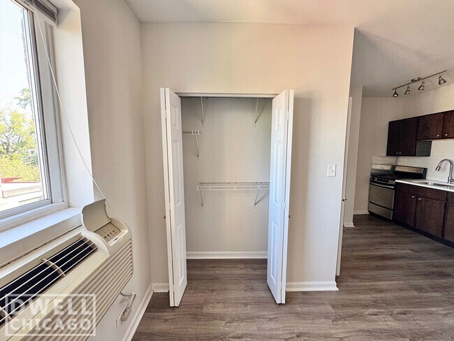 Photo - 1630 N Humboldt Blvd Unit 4C