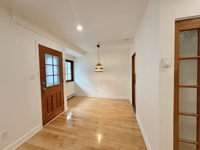 Photo - 215 Rue De La Commune