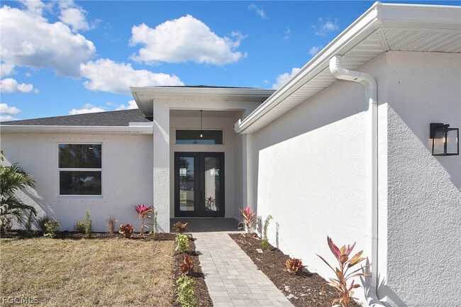 Building Photo - 1906 Northwest 28th Ave