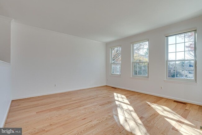 Photo - 1423 McLean Mews Ct