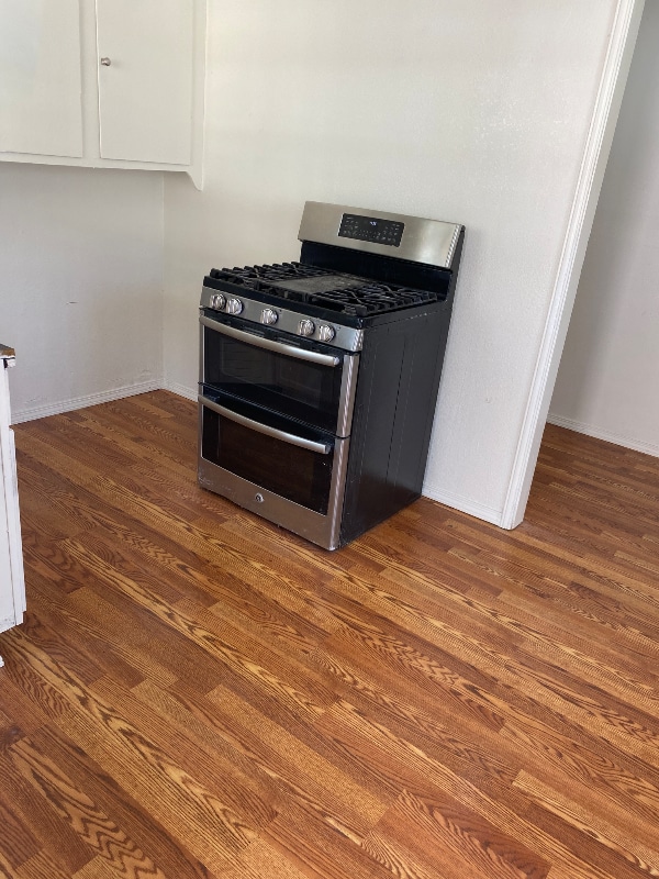 Photo - 15426 Monte St