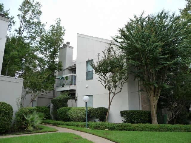 Photo - 7900 N Stadium Dr Unidad 13 Rental