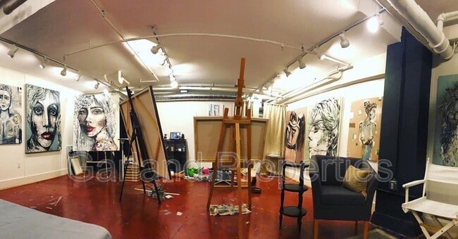 Building Photo - 110 Campbell Ave SE