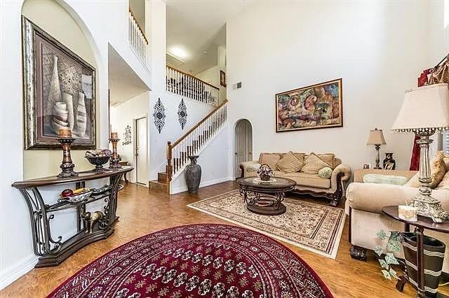 Photo - 1612 Chester Dr