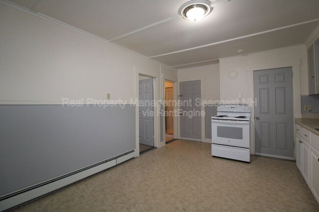 Photo - 69 Lafayette St Unit B