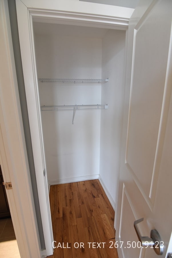 Photo - 533 Budd St Unit 1D