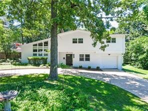 Building Photo - 1355 Elk Ave
